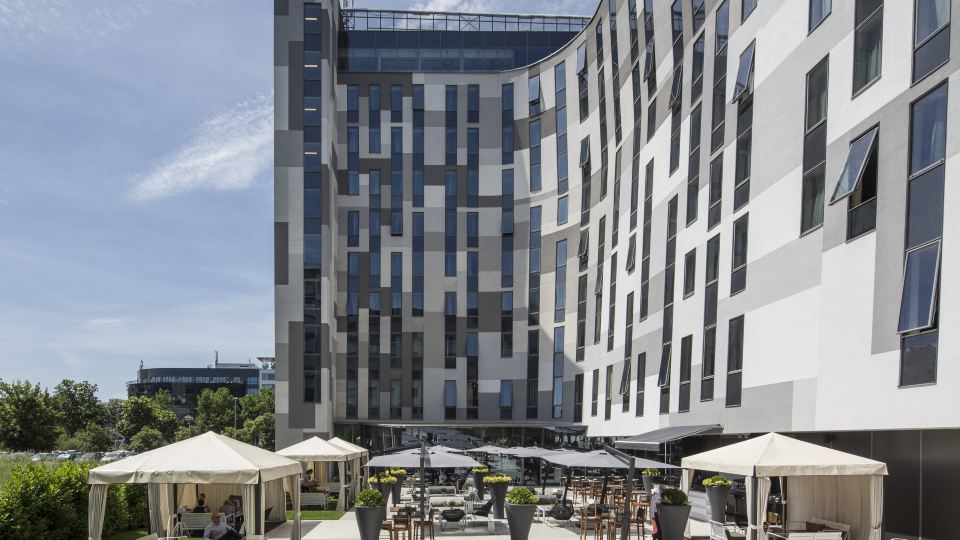 Zijin Hotel Belgrade