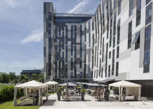 Zijin Hotel Belgrade サンフランシスコ中国文化センター（CCC）周辺のホテル