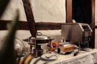 Hotel Chalet Swiss - breakfast