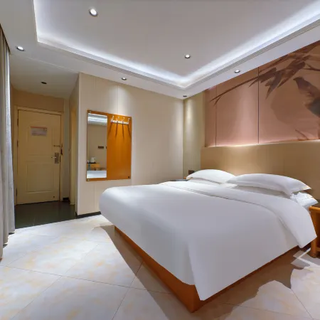 Home Inn Alliance Huayi Hotel (Tancheng Railway Station Tanguo Ancient City)