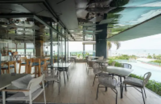 Seaphere Residence by Prop Hopper