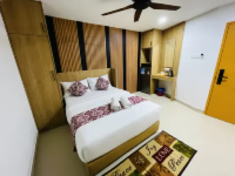 Sky Hotel @ Pudu Hotels near KL Tower