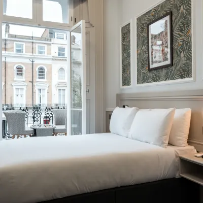 إم اك ي ت تي وايتلي Hotels near بايزووتر
