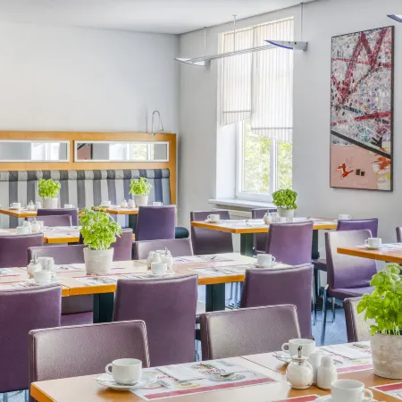 Hotel Erfurt City Center by Leonardo Hotels Отели рядом с достопримечательностью «Церковь Святого Андрея»