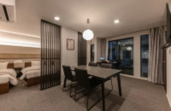 Urbain Shinjuku Kagurazaka Hoteles cerca de Akagi Shrine