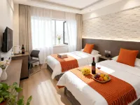 Guangyuan Tian'an Hotel (Railway Station) - Mountain view