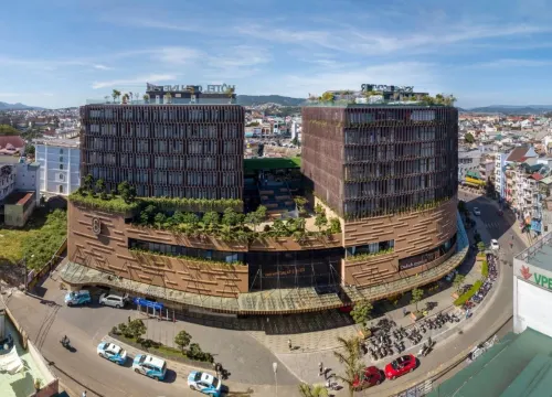 9Trip Stay in Dalat Center Residence - 4 Star Service Apartment - Condos
