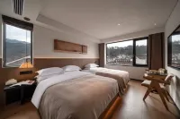 Jiuhuashan Zhiguan Mountain House Homestay (Roushen Baodian Branch)