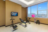 Longfeng Hotel Zhaoqing Sihui - Fitnessstudio