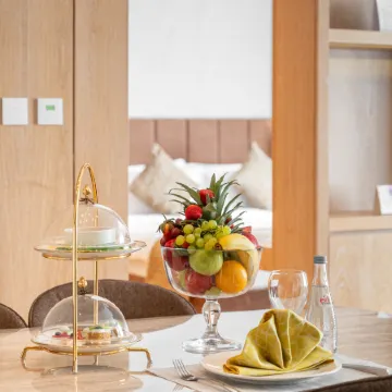 The Bentley Luxury Hotel & Suites