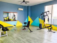 Bayu Marina -- Bathtub, 5 mins to Mid Valley #2pax by Cowidea - Gym