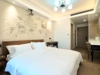 Feng Lan Evening Designer Hotel (Changqing University Town Branch Hotels near Changqing