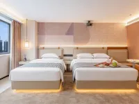 Lesu Yimeiqi Hotel (Nanchang Tengwang Pavilion Bayi Square) Hotels near Donghu