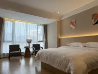 Baili Dujuan Huajian Hot Springs Holiday Hotel