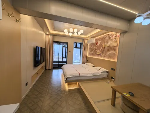 Xigu Yihao Hot Spring Vacation Apartment