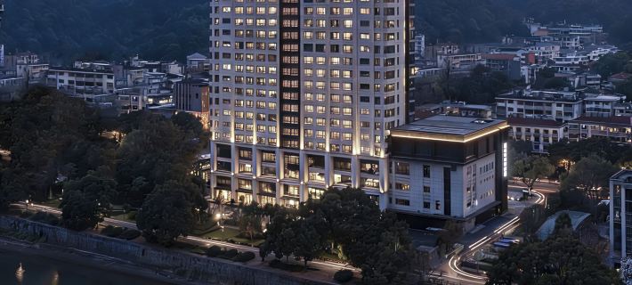 Narada Tonglu Hotel Hotele w: Powiat Tonglu