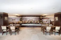 1O1 URBAN Heritage Yogyakarta Lynn Prawirotaman - breakfast