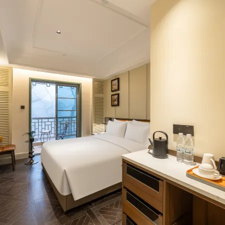 COOLING HOTEL