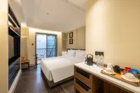 COOLING HOTEL