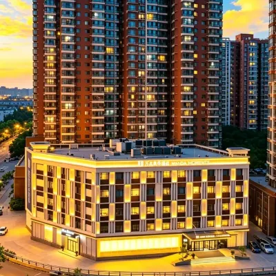 Wanda Moments Hotel (Taiyuan South Station East SquareWusu Airport) Hotels near Taiyuannan Railway Station