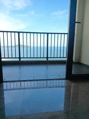 Tupai Seaview Apartment