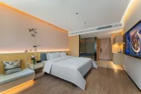 Jingcadia Hotel (Guilin Qixing Park Two Rivers and Four Lakes)