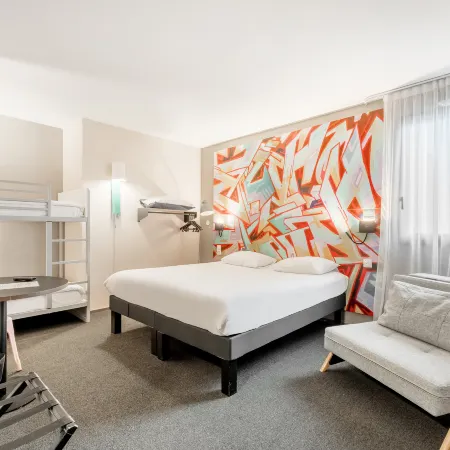 Ibis Styles Toulouse Centre Canal du Midi
