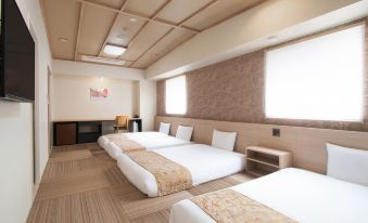 VESSEL HOTEL HIROSHIMA PEACE BLVD