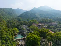 Floral · Lushan Yishan Yishu Homestay (Bilongtan Scenic Area)