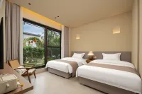 Fuxian Lake · No Yearning for Immortality · Wabi-Sabi Aesthetic Homestay
