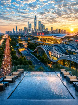 Livable Hotel (Changsha High-speed Railway South Station   Convention Center  Branch)