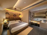 Shanyinjian Hotel (Huadeng Square Branch)