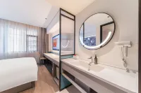 Ibis Wuhan Jianghan Road Hanzheng Street Metro Station Hotel - 신규