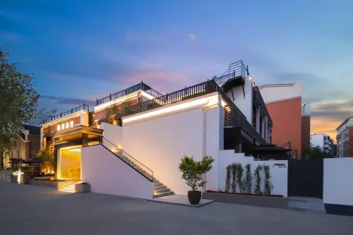 Yinju Luoyi Homestay (Luoyang Yingtianmen Luoyi Old Town)