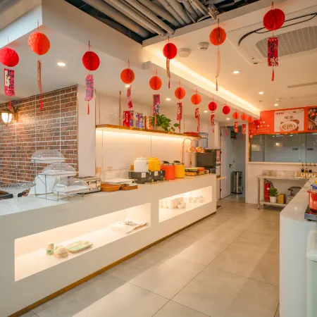 James Joyce Coffetel Hotel (Beijing Capital Children's Research Institute Chaoyangmen) Отели рядом с достопримечательностью «Парк Житань»