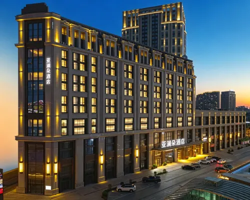 Yalanduo Hotel (Harbin West Station West Square Urban Rural Road Subway Station Branch) Hotel dekat Stasiun Kereta Harbin Barat