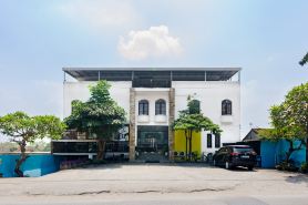 Sans Stay Raja Soeta Hostel Lampung