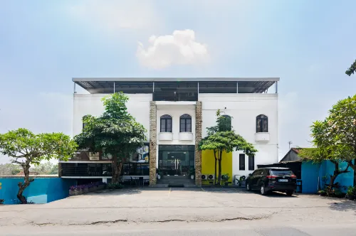 Sans Stay Raja Soeta Hostel Lampung - 2 ดาว