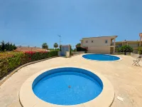 BnB Homes 3-bedroom Townhouse, 2 pools & terraces - New