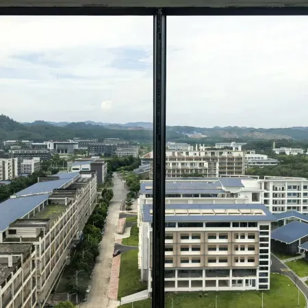 Youguang Projection Apartment (Near Guangxi University of Finance and Economics Xiangsihu Campus)