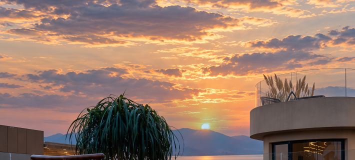 Jingchi Shang | Horizon Lakeview Terrace · Designer Villa Retreat (Kunming Dianchi Branch) Hotel di Kunming