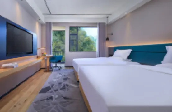 潮漫酒店（陽朔十里畫廊遇龍河店）