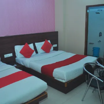 Hotel Thikana Palace