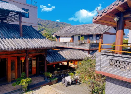 Guangzhou Jinyuan Guesthouse Hotels near Sanbaidong Forest Resort
