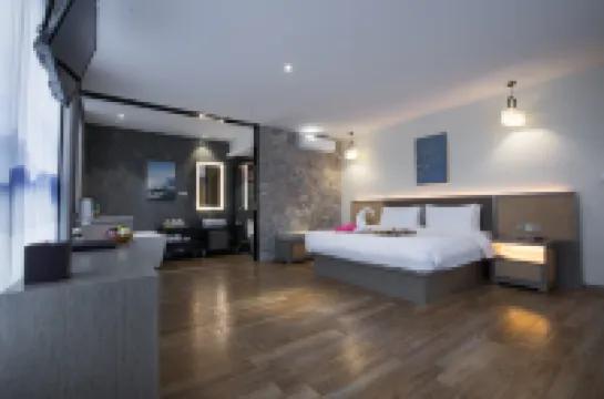 Shiniushan Summit Hotel