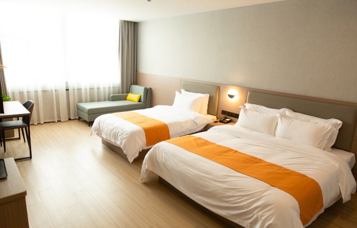 Sixian Yubaiyun Hotel