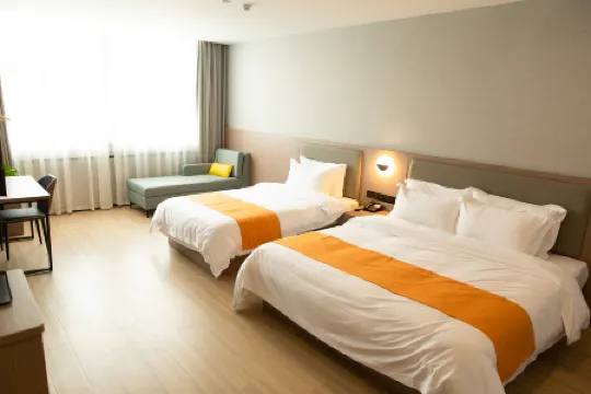 Sixian Yubaiyun Hotel