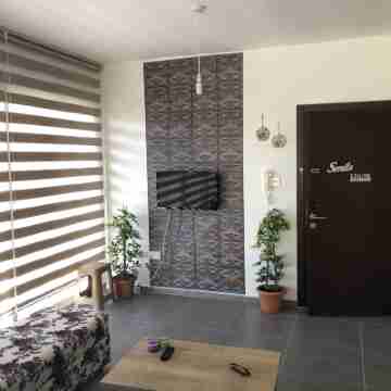 Easy Access. Comfortable Space. Central Location. Rooms