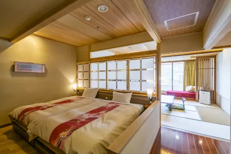 Kinugawa Grand Hotel Yume No Toki Отели рядом с достопримечательностью «Мировая площадь Тобу»