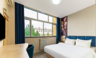 7 Days Inn (Xi'an Jiaotong University First Affiliated Hospital Weiyi Street Metro Station)